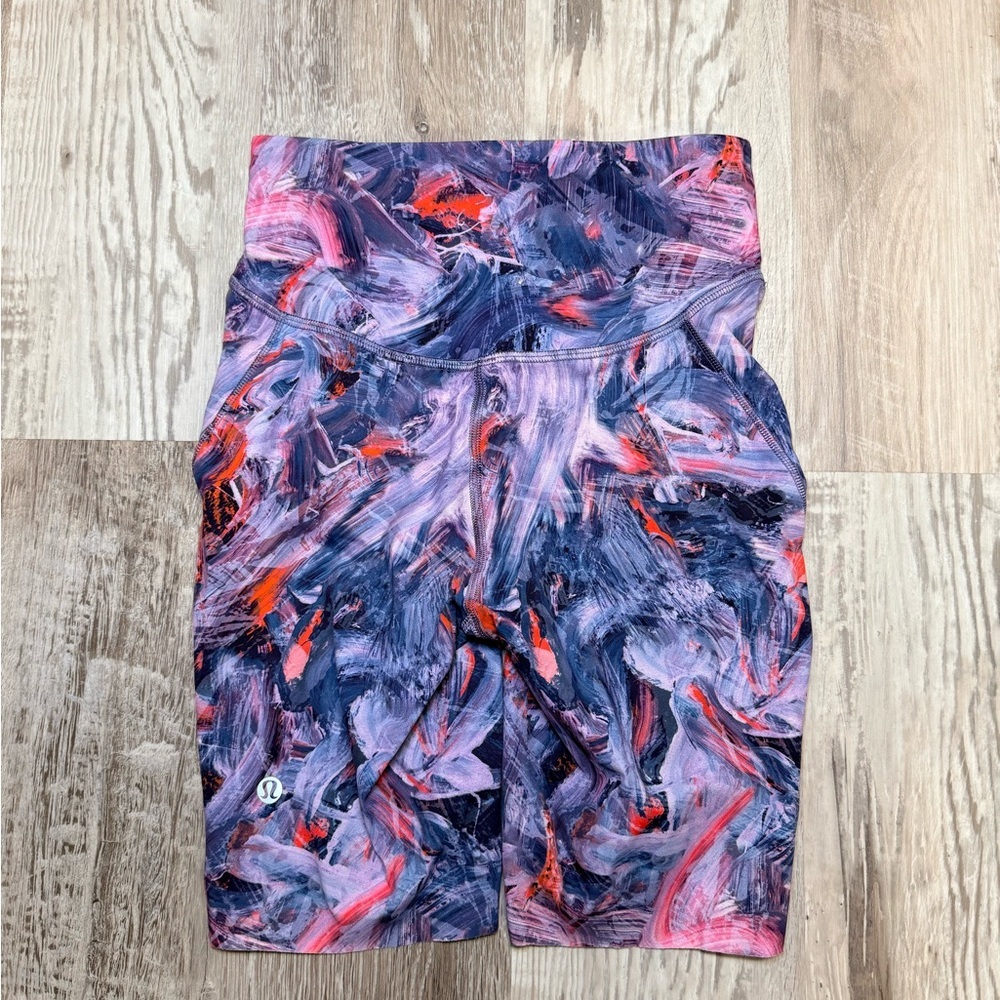 Lululemon Abstract‎ Patterned Shorts